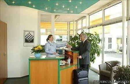 Frankfurt Motel 3*