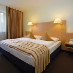 Frankfurt موتيل 3*