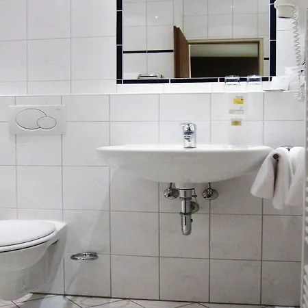 Frankfurt Motel 3*