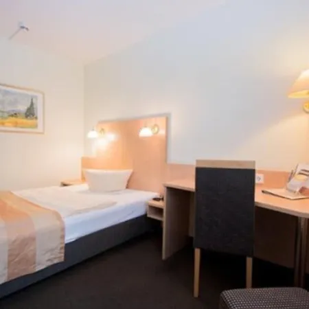 Frankfurt Motel 3*