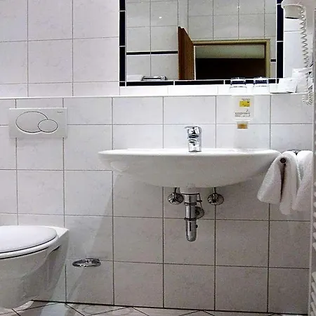 Frankfurt Motel 3*