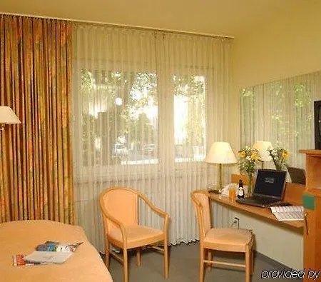 Motel Frankfurt 3*