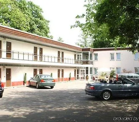 Frankfurt 모텔 3*
