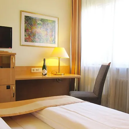 Frankfurt 3*