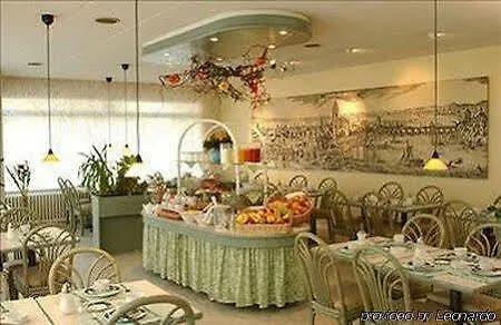 Frankfurt Motel 3*